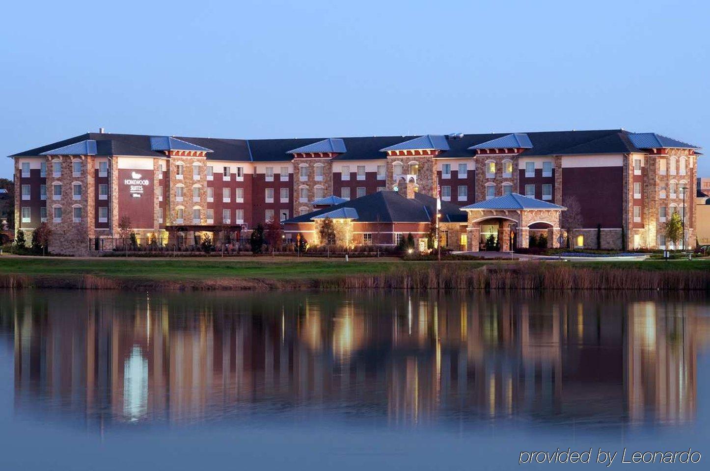 โฮมวู้ด สวีท บาย ฮิลตัน เดนตัน Hotel ภายนอก รูปภาพ